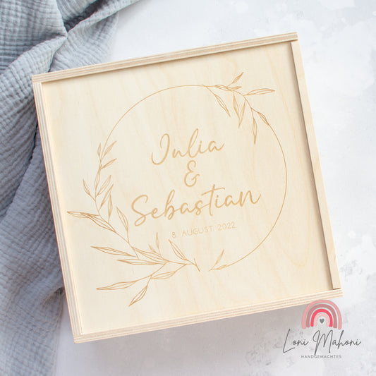 Erinnerungsbox zur Hochzeit, personalisiert HS02H03