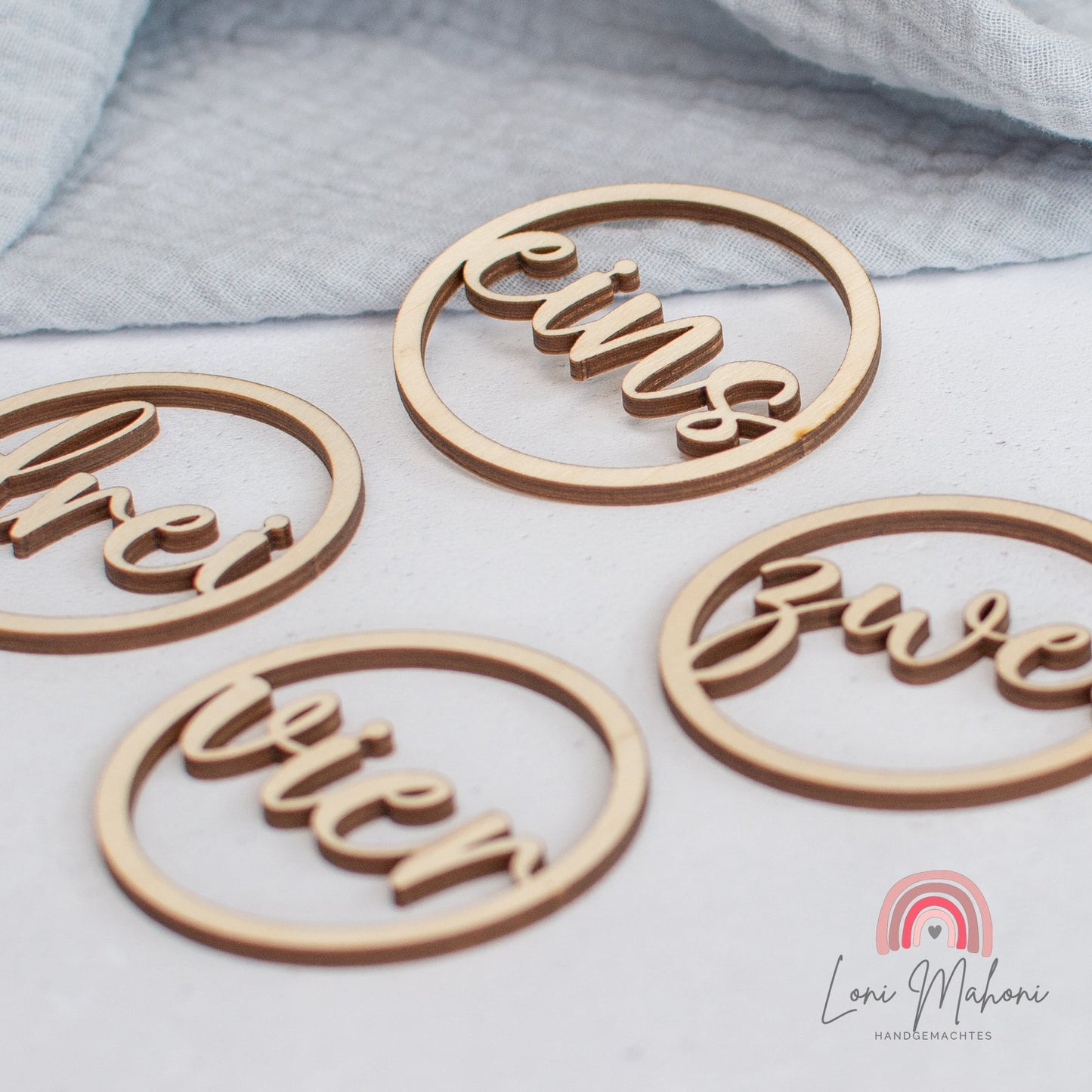 Adventskranz-Anhänger, Zahlen als Schrift, Holzanhänger