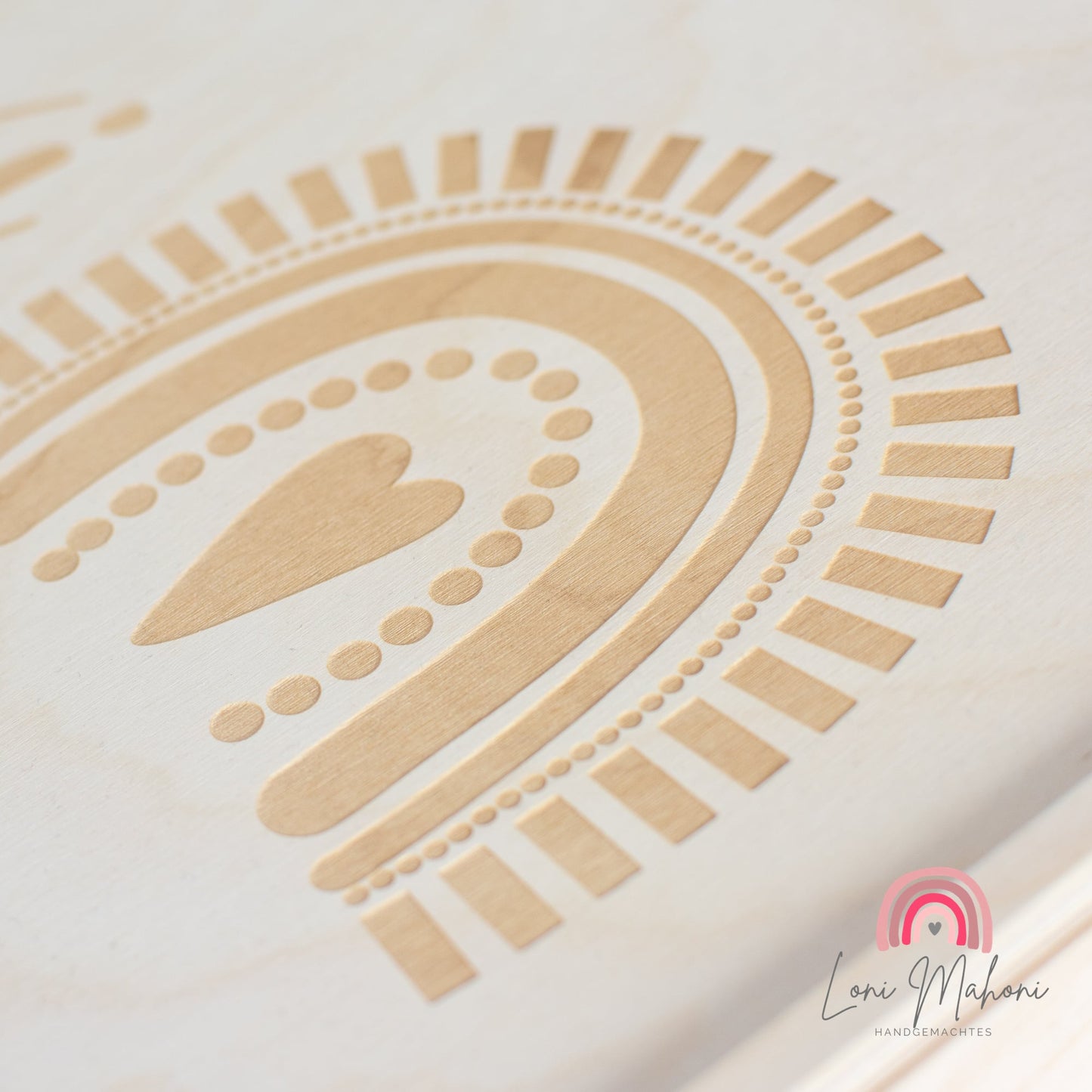 Erinnerungsbox zur Geburt, personalisiert, Motiv Regenbogen