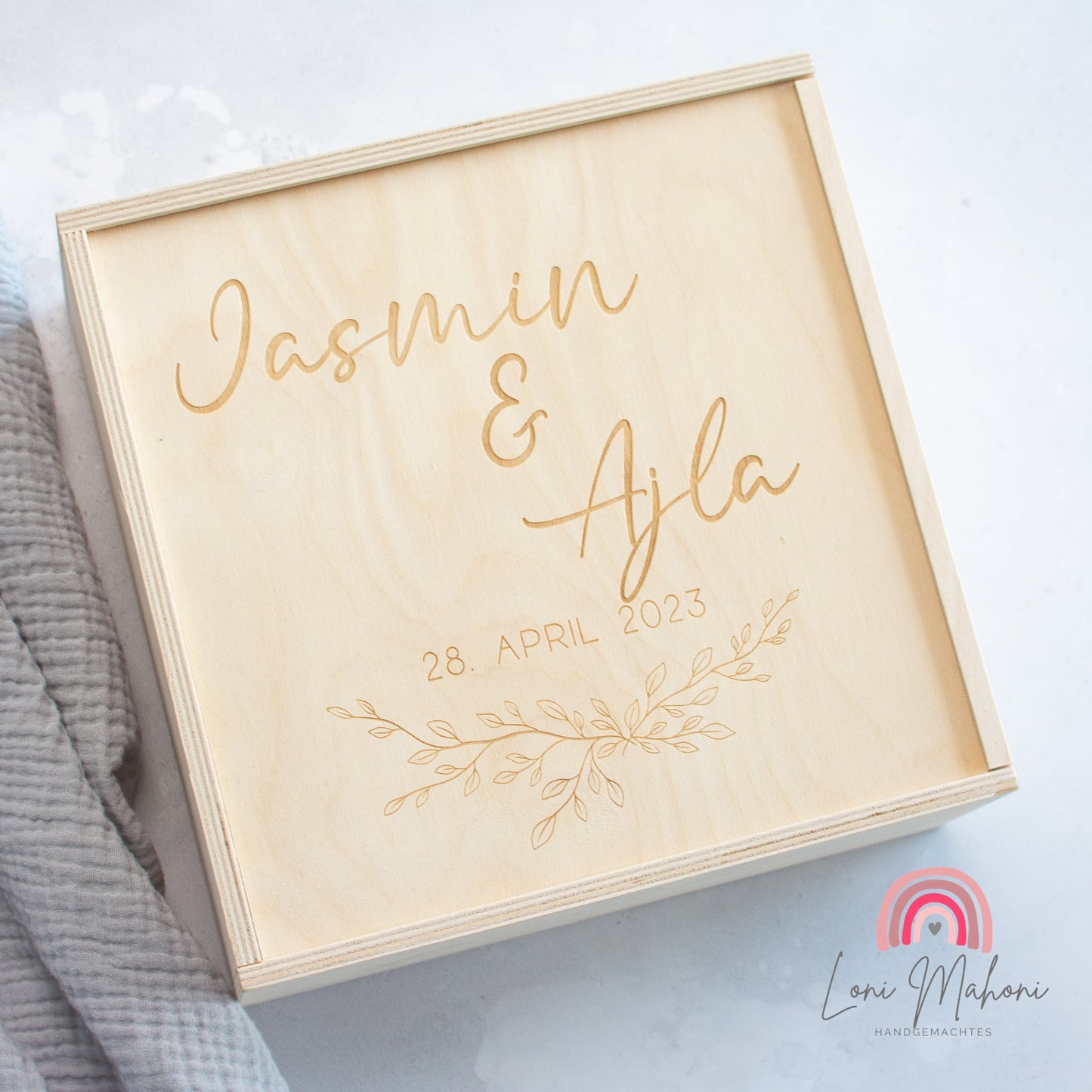 Erinnerungsbox zur Hochzeit, personalisiert - HS02H06