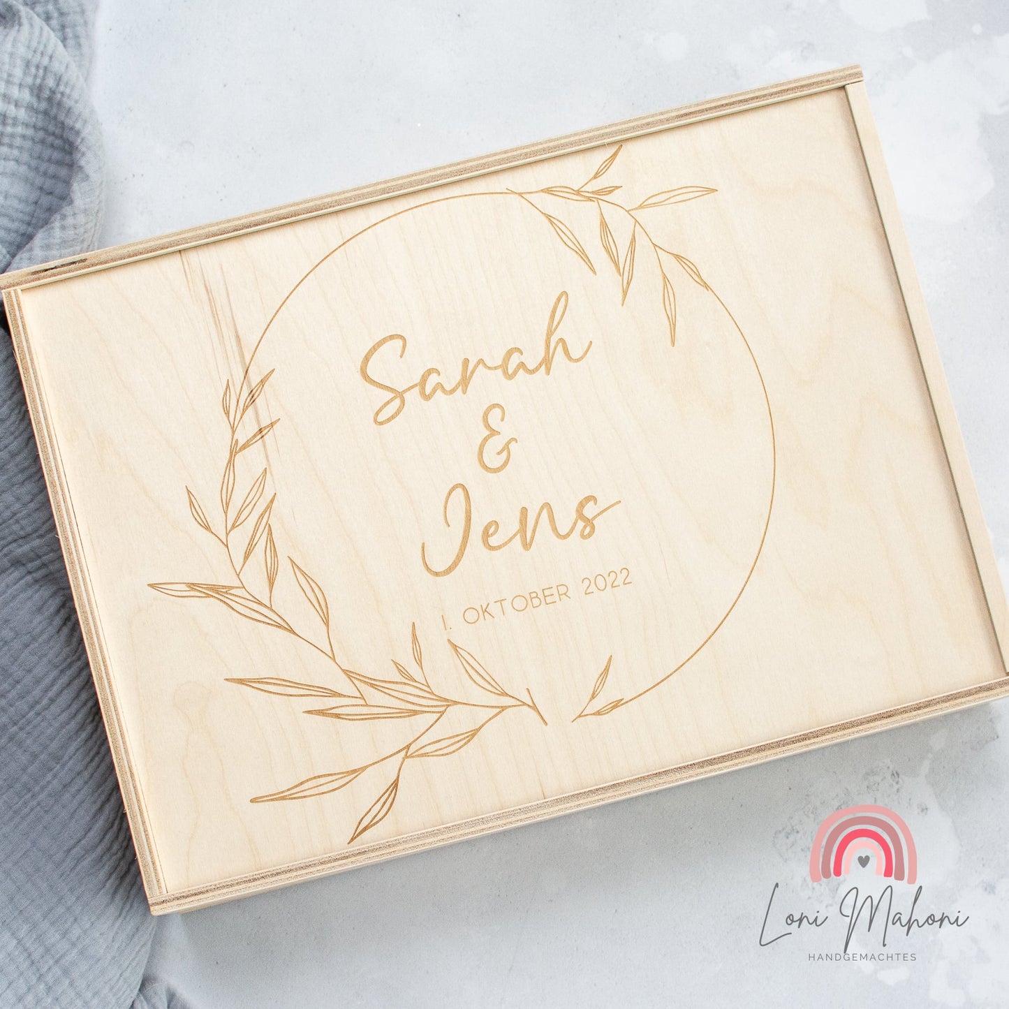 Erinnerungsbox zur Hochzeit, personalisiert HS04H05