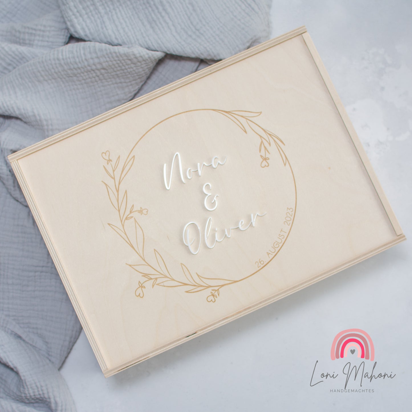 Erinnerungsbox zur Hochzeit, personalisiert HS04H09